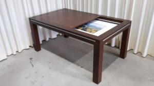 bordspeltafel als puzzeltafel met puzzel